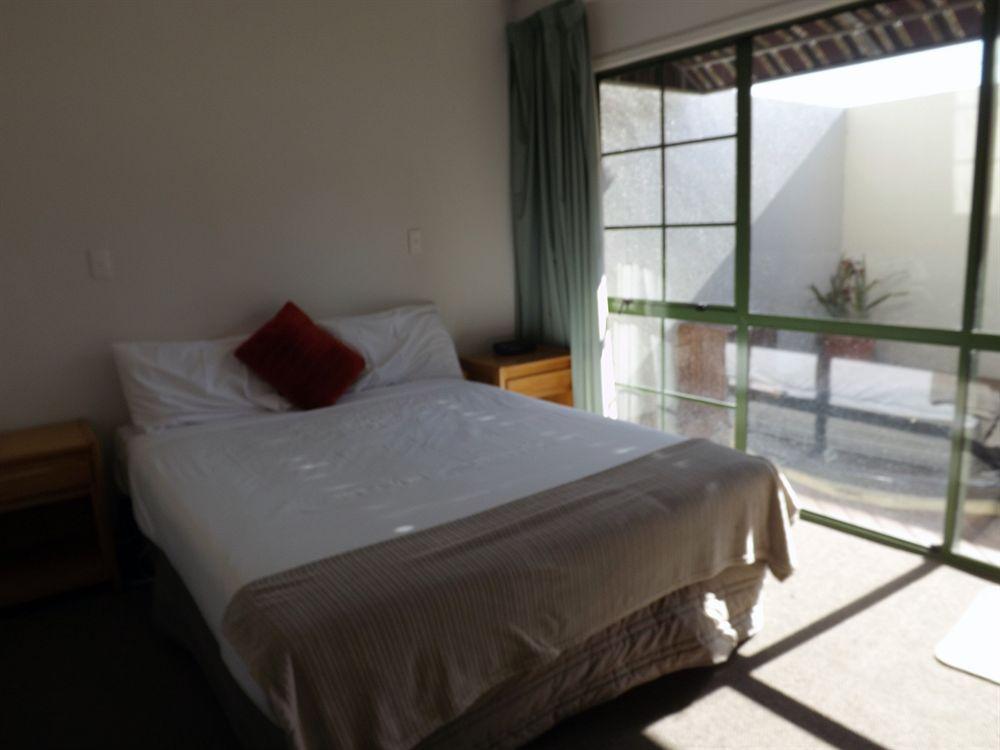 Karaka Tree Motel Taupo Eksteriør billede