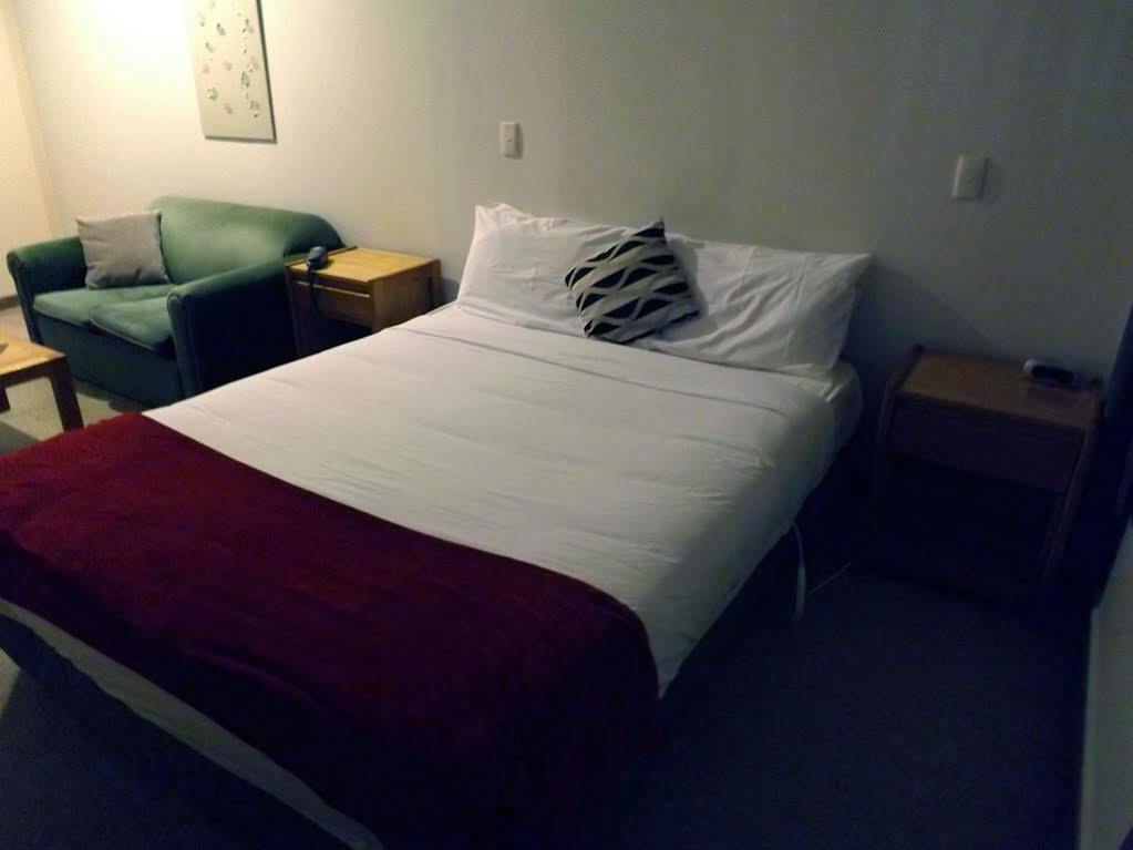 Karaka Tree Motel Taupo Eksteriør billede