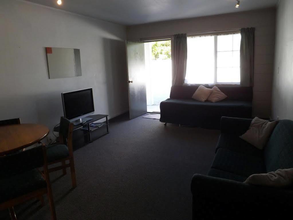 Karaka Tree Motel Taupo Eksteriør billede