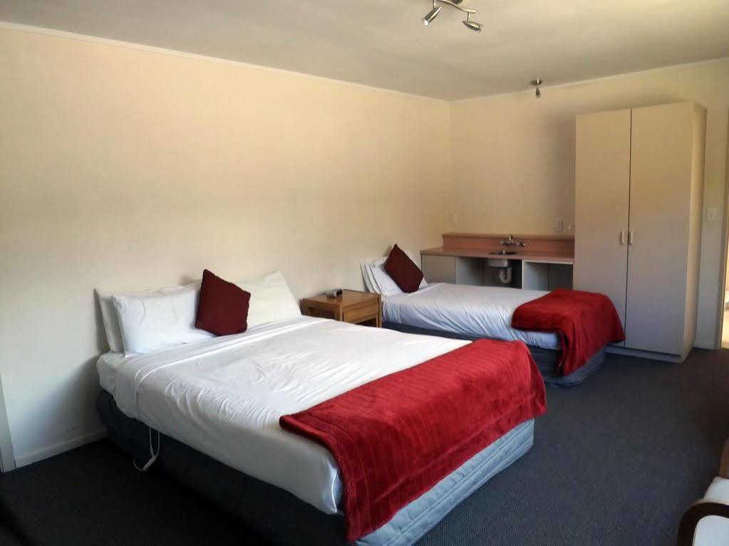 Karaka Tree Motel Taupo Eksteriør billede