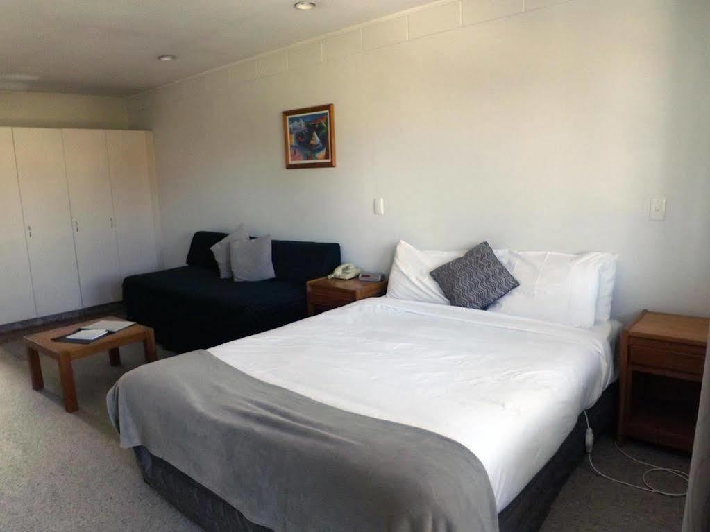 Karaka Tree Motel Taupo Eksteriør billede